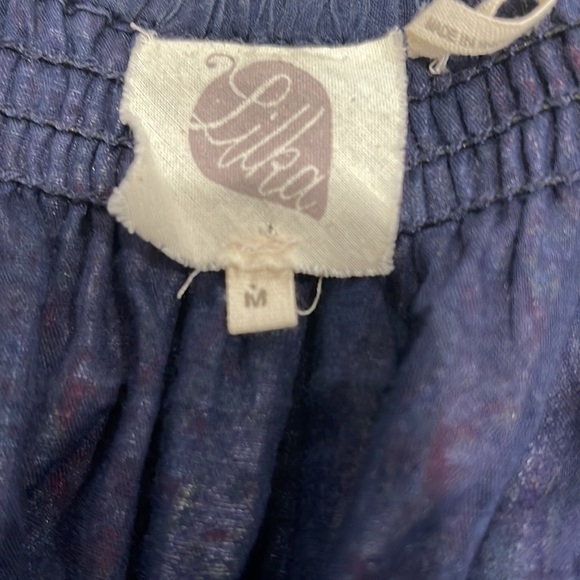 Anthropologie Lina Vada Boho Print Bell Sleeve Pom Pom Romper Black Red SZ M - Picture 8 of 9